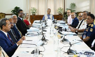 গভীর সমুদ্রে মাছ আহরণে জোর দিতে প্রধান উপদেষ্টার আহ্বান