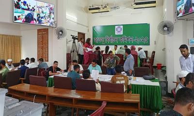 জাকসু নির্বাচন : ১২ হলের গণনা শেষ, বাকি ৯ হলে চলছে গণনা