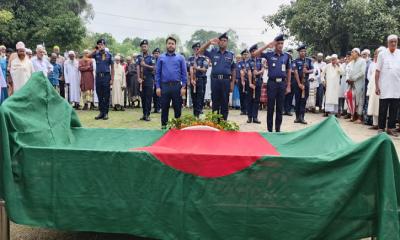 ফরিদপুরে বীর মুক্তিযোদ্ধার মৃত্যু, রাষ্ট্রীয় মর্যাদায় দাফন