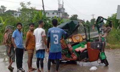 গাজীপুরে ট্রাকের ধাক্কায় অটোরিকশার দুই যাত্রী নিহত