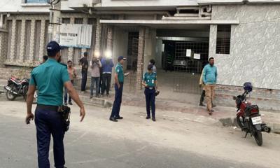 রাজশাহীতে বিচারকের বাসায় হামলা: ছেলে কুপিয়ে হত্যা, স্ত্রী আহত