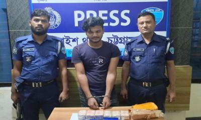 চট্টগ্রামে ১৪ হাজার ইয়াবাসহ হেলপার আটক, হানিফ বাস জব্দ