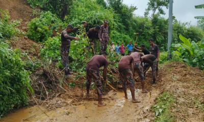 ৫ ঘণ্টা বন্ধ থাকার পর সাজেক-কংলাক সড়কে যানচলাচল স্বাভাবিক