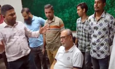‘মঞ্চ ৭১’র অনুষ্ঠানে উত্তেজনা, লতিফ সিদ্দিকীসহ বেশ কয়েকজন আটক