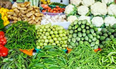 রাজধানীর সবজির বাজারে নেমেছে স্বস্তির ছোঁয়া