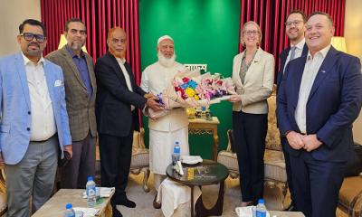 বৃটিশ হাইকমিশনারের সঙ্গে জামায়াত আমিরের সৌজন্য সাক্ষাৎ