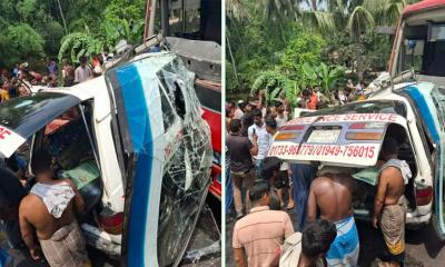 ফরিদপুরে বাস-অ্যাম্বুলেন্স মুখোমুখি সংঘর্ষ, নিহত ৫
