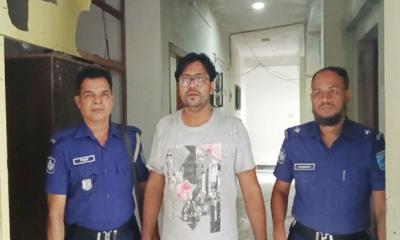 সদরপুর উপজেলা ছাত্রলীগের সভাপতি গ্রেপ্তার