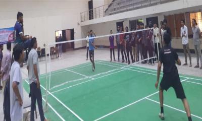 যবিপ্রবিতে আন্তঃবিভাগ ব্যাডমিন্টন প্রতিযোগিতা শুরু