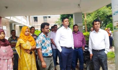 ভালুকা উপজেলা স্বাস্থ্য কমপ্লেক্স পরিদর্শনে ইউএনও হাসান আব্দুল্লাহ আল মাহমুদ