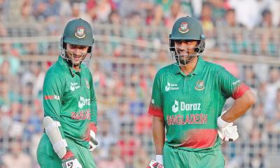 সাকিবের জাতীয় দলে ফেরা নিয়ে যা বললেন তামিম