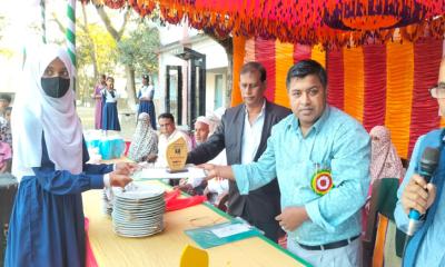 বৈরাগীরচর উচ্চ বিদ্যালয়ে বার্ষিক ক্রীড়া প্রতিযোগিতা ও পুরস্কার বিতরণ