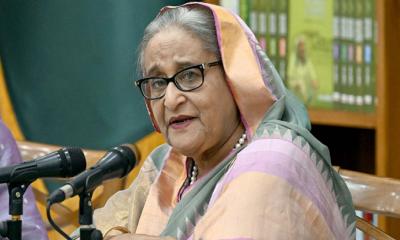 শেখ হাসিনাকে নির্দেশদাতা উল্লেখ করে ট্রাইব্যুনালে অভিযোগ জমা