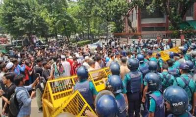 ‘জুলাই ঐক্য’র সচিবালয় অভিমুখে পদযাত্রা