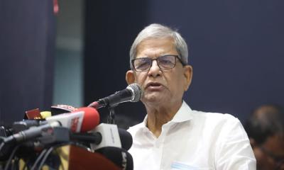শুধু শেখ হাসিনা নয়, আওয়ামী লীগকেও বিচারের আওতায় আনা উচিত : মির্জা ফখরুল