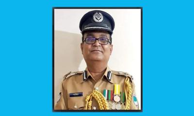 সাবেক ডিআইজি নাহিদুল ইসলাম গ্রেপ্তার