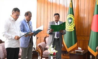 শপথ নিলেন নবনির্বাচিত দুই সংসদ সদস্য