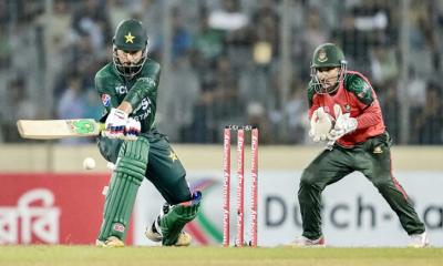 অঘোষিত ‘সেমিফাইনাল’: আজ পাকিস্তানের মুখোমুখি বাংলাদেশ