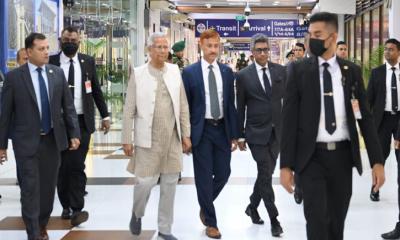 মালয়েশিয়ার উদ্দেশ্যে ঢাকা ছাড়লেন প্রধান উপদেষ্টা