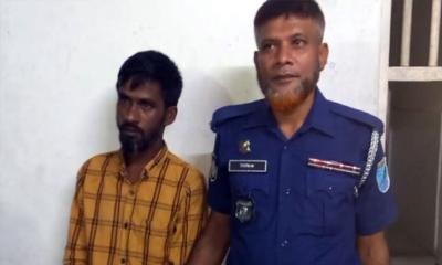সোনারগাঁয়ে ৫২ পিস ইয়াবাসহ মাদক কারবারি গ্রেপ্তার