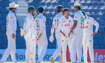 ২৬৫ রানে অলআউট আয়ারল্যান্ড, ফলোঅন করাল না বাংলাদেশ