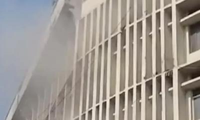 শাহবাগে বাংলাদেশ মেডিকেল হাসপাতালে আগুন