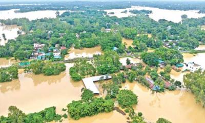 অর্থনৈতিক সংকটের ওপর বন্যার নতুন আঘাত