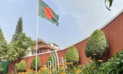 নেপালে বাংলাদেশিদের জন্য দূতাবাসের জরুরি নির্দেশনা