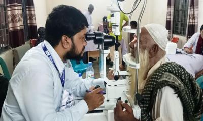 মাগুরার শ্রীপুরে বিনামূল্যে চক্ষু চিকিৎসা ক্যাম্প অনুষ্ঠিত