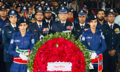 মৌলভীবাজারে একুশের প্রথম প্রহরে ভাষা শহীদদের প্রতি শ্রদ্ধা