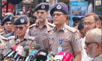 ঈদযাত্রায় কোনো অন্যায়ের সঙ্গে আপস নয়: আইজিপি