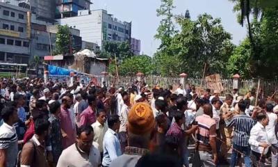 বায়তুল মোকাররম এলাকায় ব্যবসায়ী-হকার সংঘর্ষ
