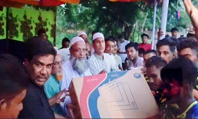 সরাইলে আরাফাত রহমান কোকো স্মৃতি ফুটবল টুর্নামেন্টের ফাইনাল অনুষ্ঠিত
