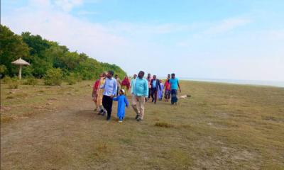 ভোলার চর কুকরি-মুকরির অর্থনৈতিক সম্ভাবনা সংকটের মুখে