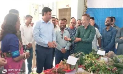 ভালুকায় তিনদিনব্যাপী জাতীয় ফল মেলার উদ্বোধন