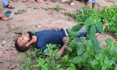 ভালুকায় পোশাক কারখানার সামনে থেকে যুবকের লাশ উদ্ধার