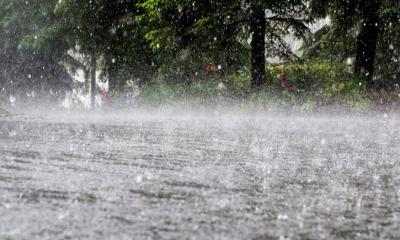 তিন বিভাগে ভারী  বৃষ্টিপাতের সম্ভাবনা