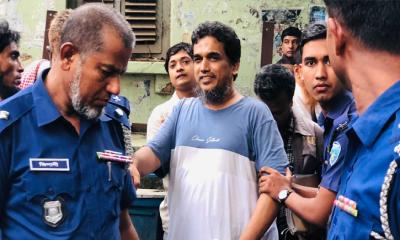 রোহিঙ্গা ক্যাম্পে চার খুনের ঘটনায় আরসা প্রধান আতাউল্লাহ ৩ দিনের রিমান্ডে