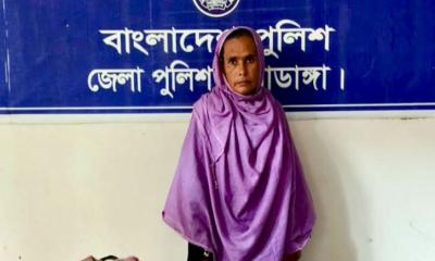 জীবননগরে দু‍‍`কেজি গাঁজাসহ নারী কারবারি গ্রেফতার