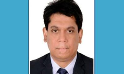 যোগদানের এক মাসের মাথায় ফের চট্টগ্রামের ডিসি বদলি