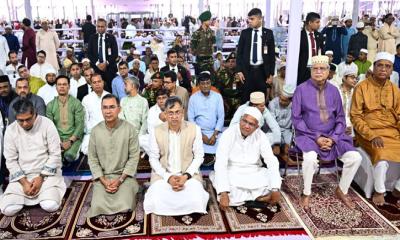 জাতীয় ঈদগাহে নামাজ আদায় করলেন রাষ্ট্রপতি ও প্রধানমন্ত্রী