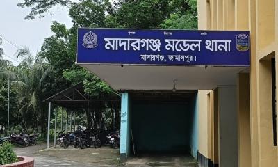 মাদারগঞ্জে চাঁদা না পেয়ে ছাত্রদলের তিন নেতাকে ছুরিকাঘাত