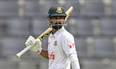 আগ্রাসী খেলতে থাকা লিটন ফিরলেন, বাংলাদেশ সংগ্রহ ৫২৪