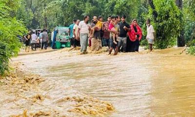 ৭ জেলায় বন্যায়  ৫৪ জনের মৃত্যু, ক্ষতিগ্রস্ত ৬ লাখের বেশি মানুষ