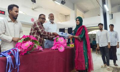 পবিপ্রবিতে ইন্টার্নশিপ ওরিয়েন্টেশন ও সার্জিক্যাল কিট বক্স বিতরণ