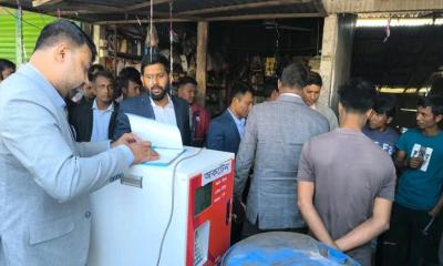 ডিমলায় অবৈধ মিনি পেট্রোল পাম্পে ভ্রাম্যমাণ আদালতের অভিযানে জরিমানা