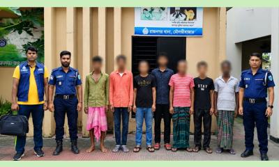 রাজনগরে সাজাপ্রাপ্ত দুই আসামিসহ বিভিন্ন মামলায় গ্রেফতার ৭