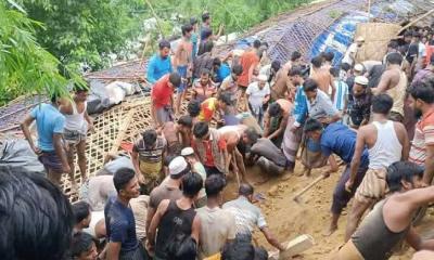 রোহিঙ্গা ক্যাম্পে পাহাড়ধসে ৭ শিক্ষার্থীর মৃত্যু