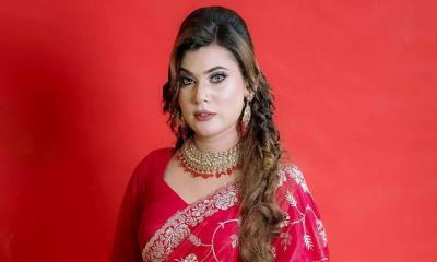 মডেল জারার বিরুদ্ধে ফেসবুকে অপপ্রচার, থানায় জিডি