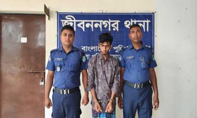 জীবননগরে স্ত্রীকে হত্যাচেষ্টার অভিযোগে স্বামী আটক
